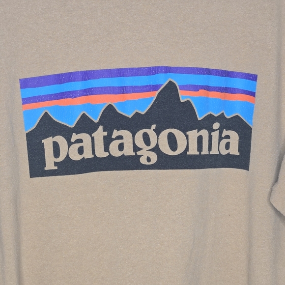 Patagonia Mens Regular Fit Worn Wear Logo Long Sleeve Shirt Medium - Picture 5 of 9